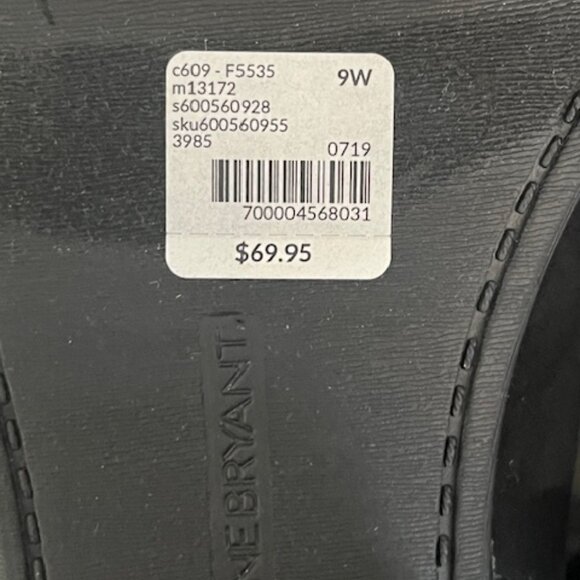 Lane Bryant Faux Suede Scrunch Ankle Boot Booties Size 9W NEW - Picture 6 of 8